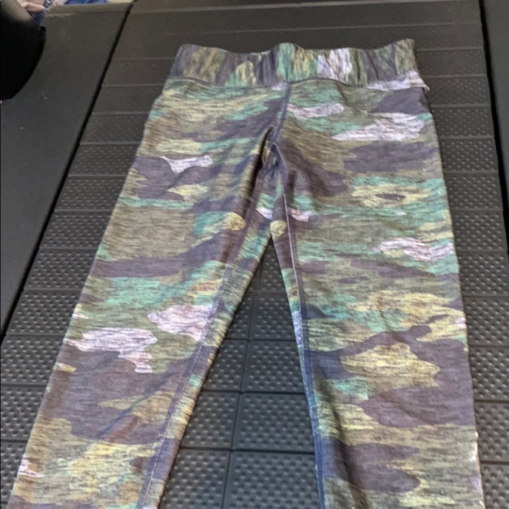 Terez capris - Picture 11 of 16